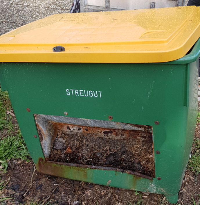 Streugutbehälter Osterfeldschule